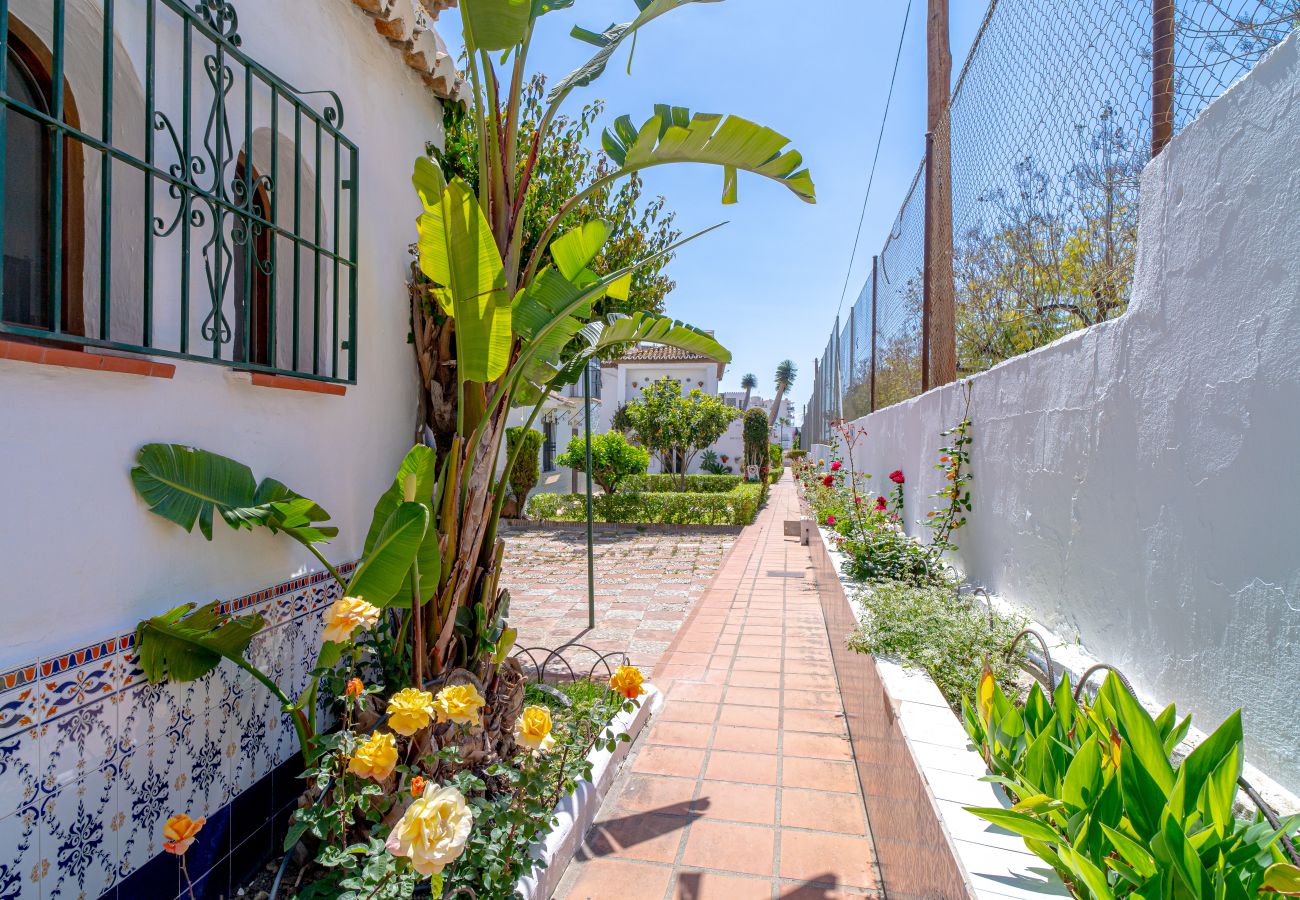 Casa a schiera a Nerja - Casa Pueblo Andaluz 38 by Casasol