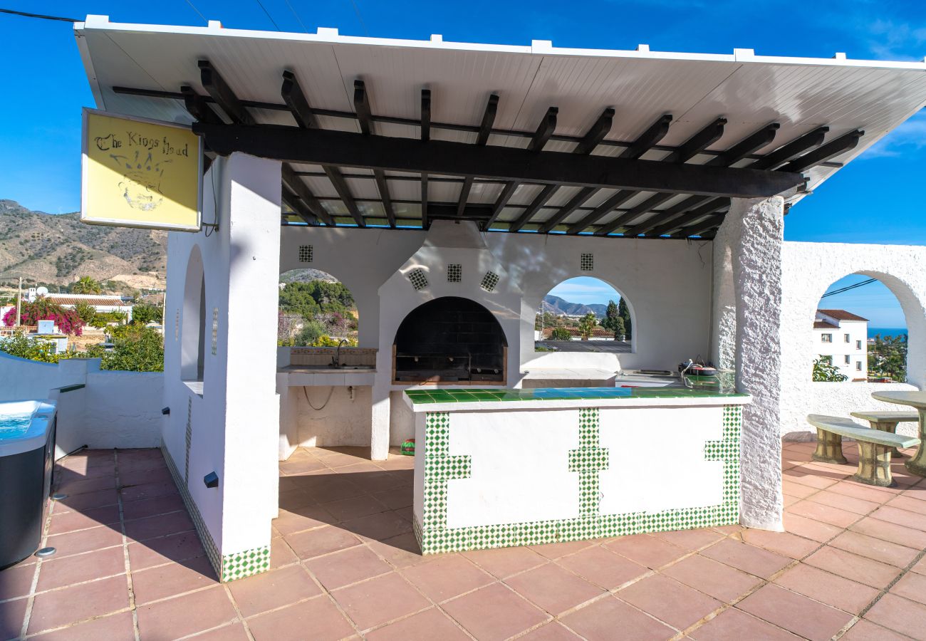 Villa a Nerja - Villa Mauri Private Pool by Casasol