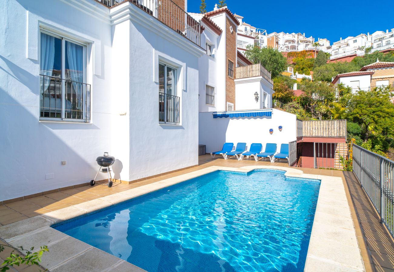 Villa a Nerja - Villa Ladera del Mar Private Pool by Casasol